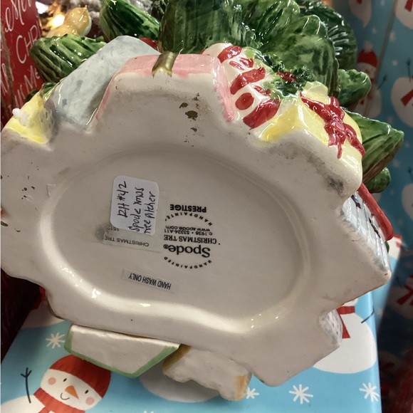 SOLD! Spode Vintage Christmas Tree Pitcher - Picture 3 of 5